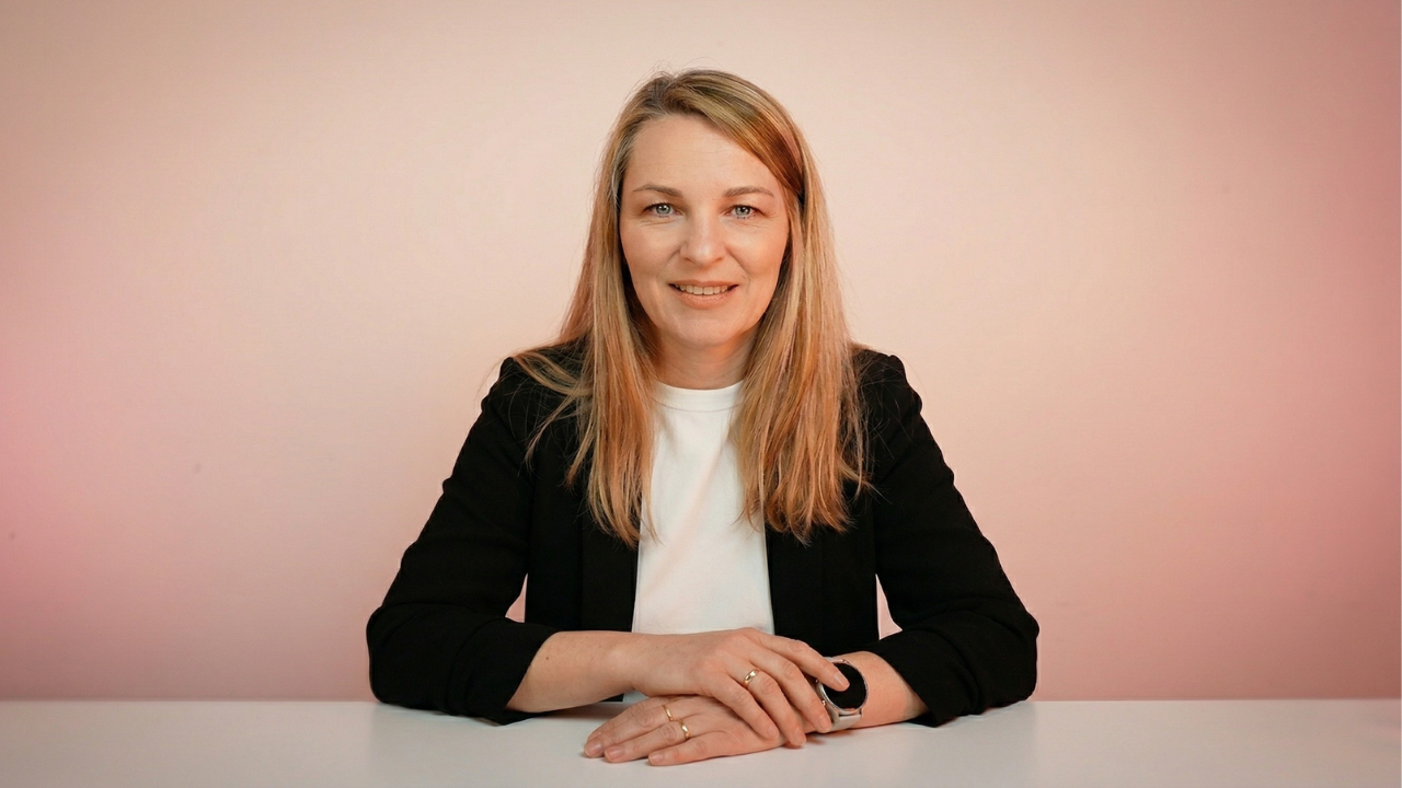 Sebesoucit bez výčitek: jak zvládat vinu, perfekcionismus a rodičovský stres